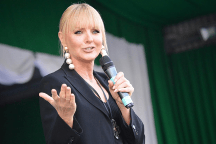 Светлана Лазарева