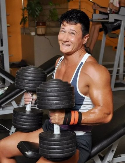 Куркурина в спортзале