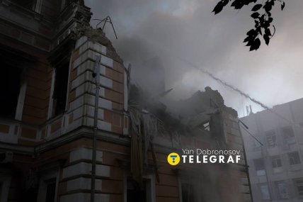 Наслідки ворожого удару. Фото: Ян Доброносов "Телеграф"