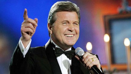 Лев Лещенко