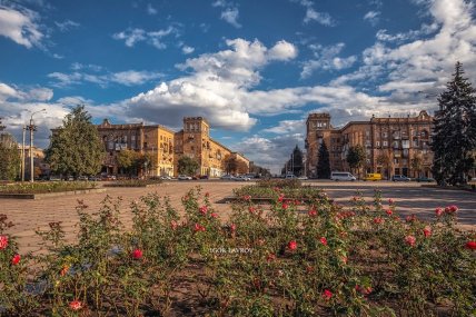 Дома на Соборном, 234 и 193