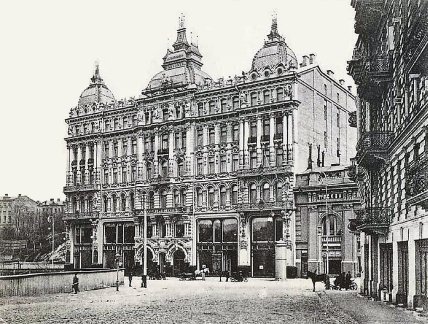 Хмарочос Гінзбург. Фото — Вікіпедія.