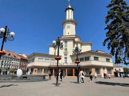Івано-Франківська ратуша