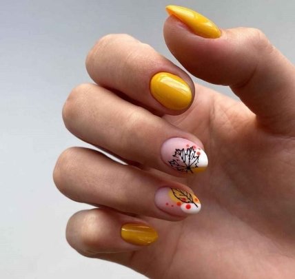 жовтий осінній манікюр