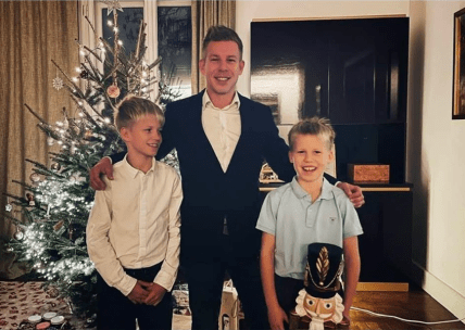 Петер Мадьяр с детьми