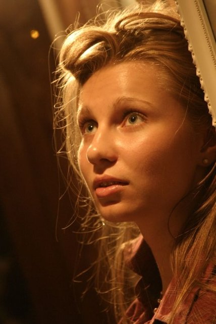 В 17 лет Светлана Коваль попала на фотосессию и оказалась в спальне у Ктиторчука