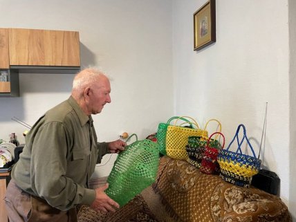 Плетение корзин из пластика