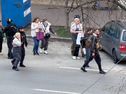 Звільнення заручників. Фото Ян Доброносов