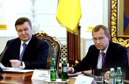 Андрей Клюев, Виктор Янукович