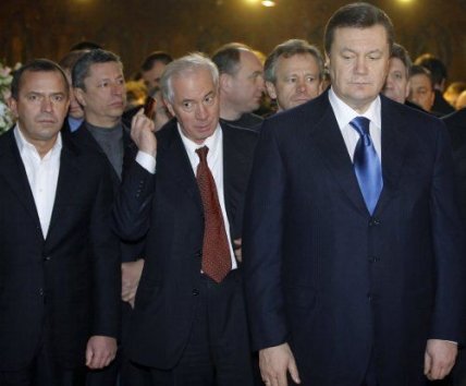 Андрей Клюев, Николай Азаров, Виктор Янукович