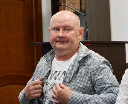 Николай Чаус