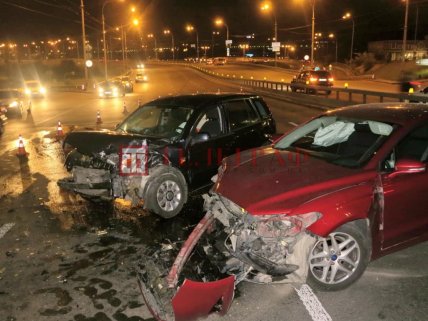 авто ДТП Дружбы народов мост Патона 