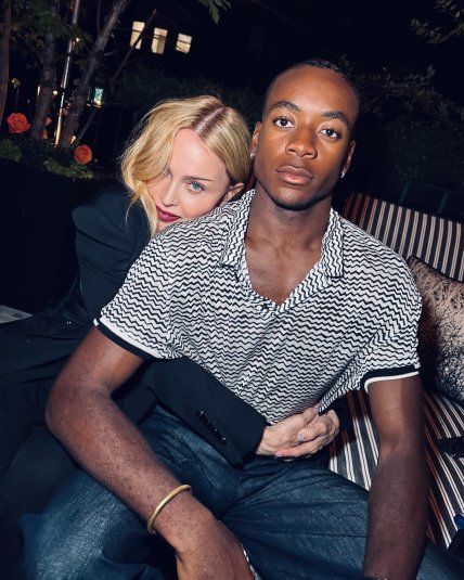 мадонна Дэвид Банда Мвале Чикконе-Ричи