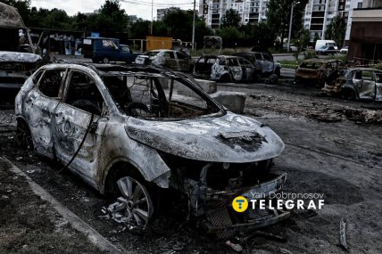 Знищений автомобіль. Фото: Ян Доброносов "Телеграф"