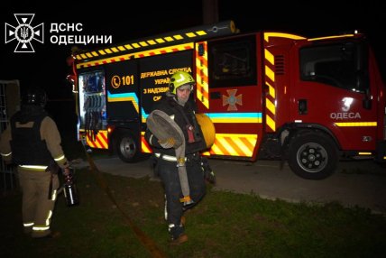 Спасатель на месте удара РФ по Одесской области