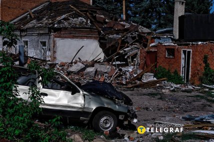 Автомобілям теж дісталося