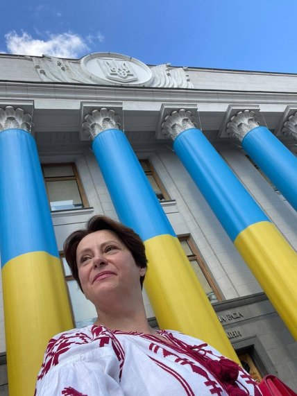 Нина Южанина