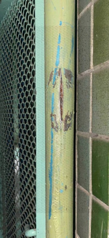 В Киеве в некоторых домах полопались трубы