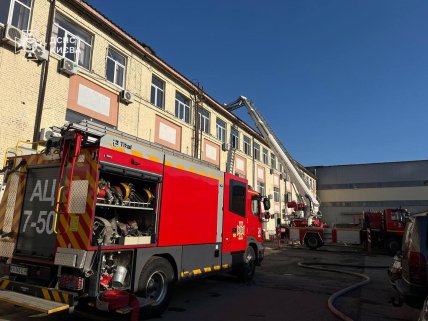 Последствия удара российского дрона по Киеву 4.04.2026