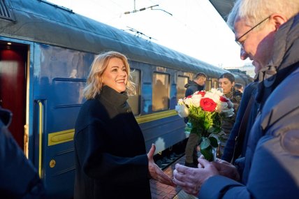 Евіка Сіліня, прем'єр Латвії прибула в Київ 24 лютого 2026