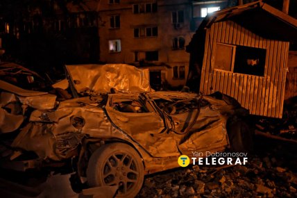 Наслідки атаки у Солом'янському районі. Фото: Ян Доброносов "Телеграф"