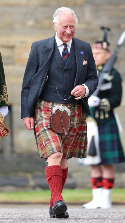 Король Карл III в килте