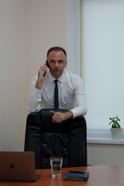 Олег Постернак