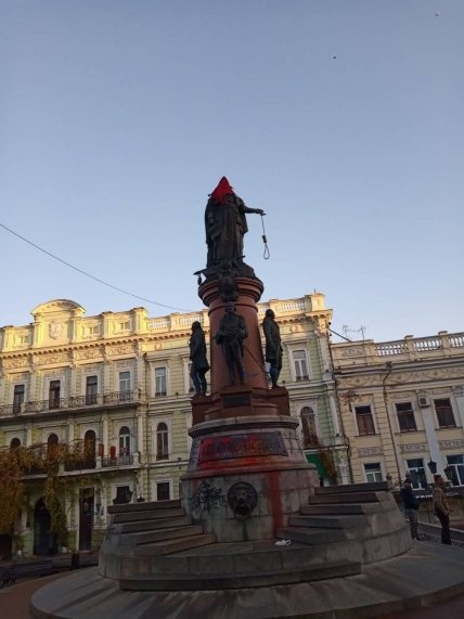 Пам'ятник Катерині II в Одесі 2 листопада