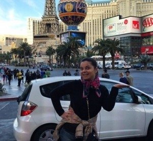 Наташа Королева гуляет по Лас-Вегасу без макияжа