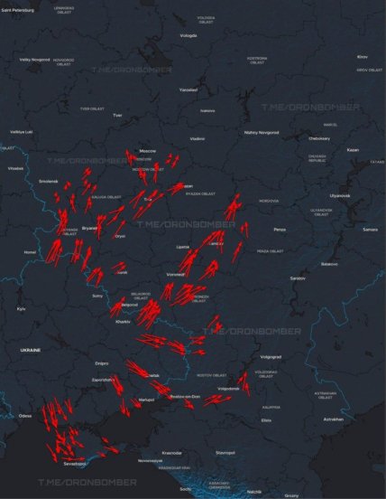 Напрямок руху дронів, які летять на Росію