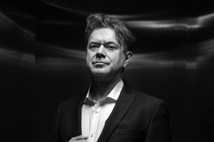 Остап Ступка