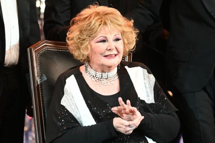 Наталья Селезнева