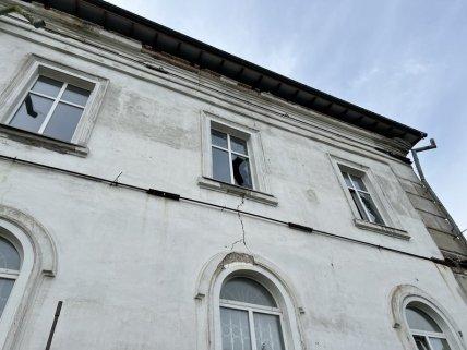 Розбиті вікна Свято-Миколаївської церкви