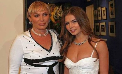 Любовь Кабаева с дочерью Алиной Кабаевой