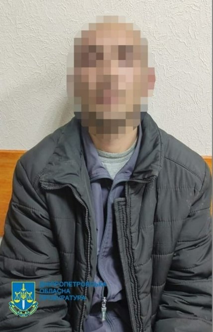 В Днепропетровской области судимый за педофилию похитил девочек 4 и 7 лет, его задержали