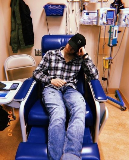 Макс Парро на лікуванні