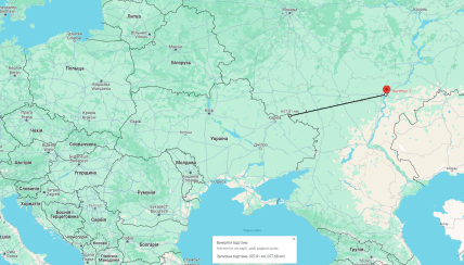 Відстань від аеродрому до українського кордону становить близько 600 кілометрів