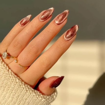 Блестящий маникюр