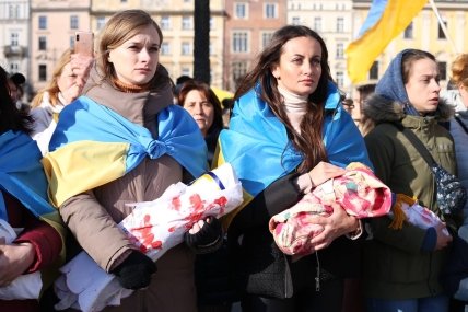 Акція українок проти вбивств дітей військовими рф