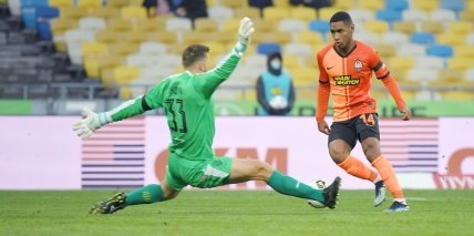 Шахтер - Рух