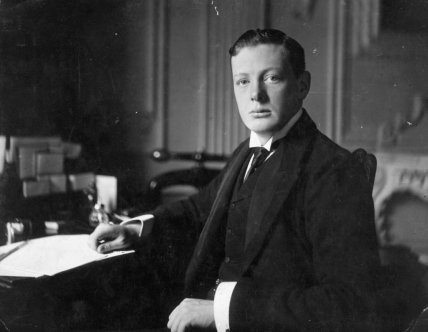 Черчилль в молодости