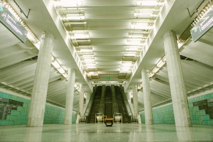 Станція "Метробудівників" в Харкові