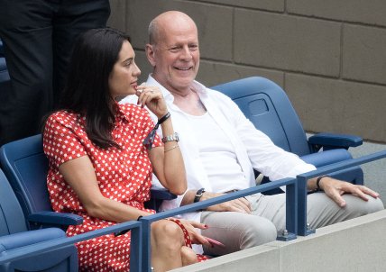 Брюс Вілліс та Емма Хемінг