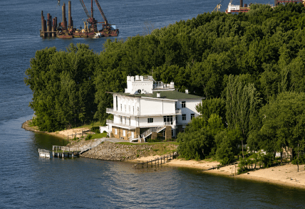 Як виглядає маєток. Фото: КМП