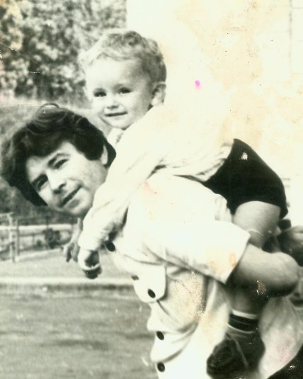 Михайло Поплавський разом із сином