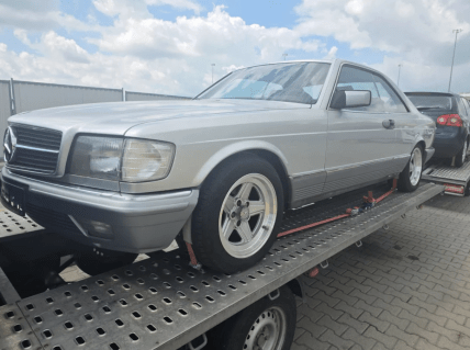 Как выглядит двухдверный Mercedes-Benz 380 SEC