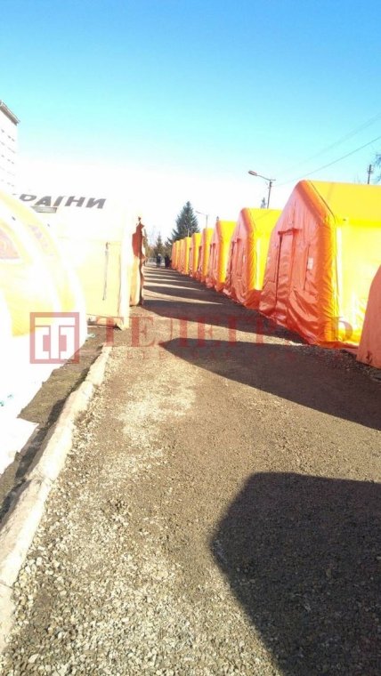 Мобільний госпіталь для хворих СОVID-19 в Івано-Франківській області