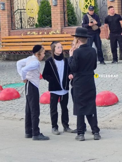 Хасиды в Умани