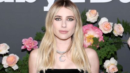 Актриса Эмма Робертс - прическа