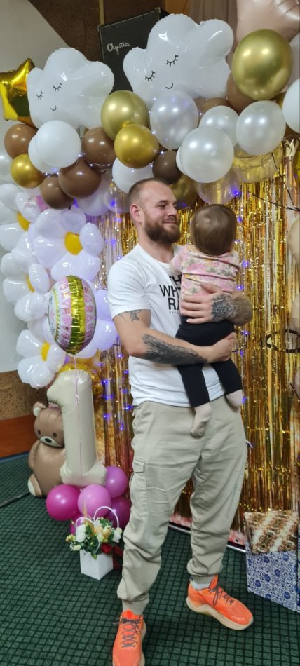 Андреас з донечкою Ніколь